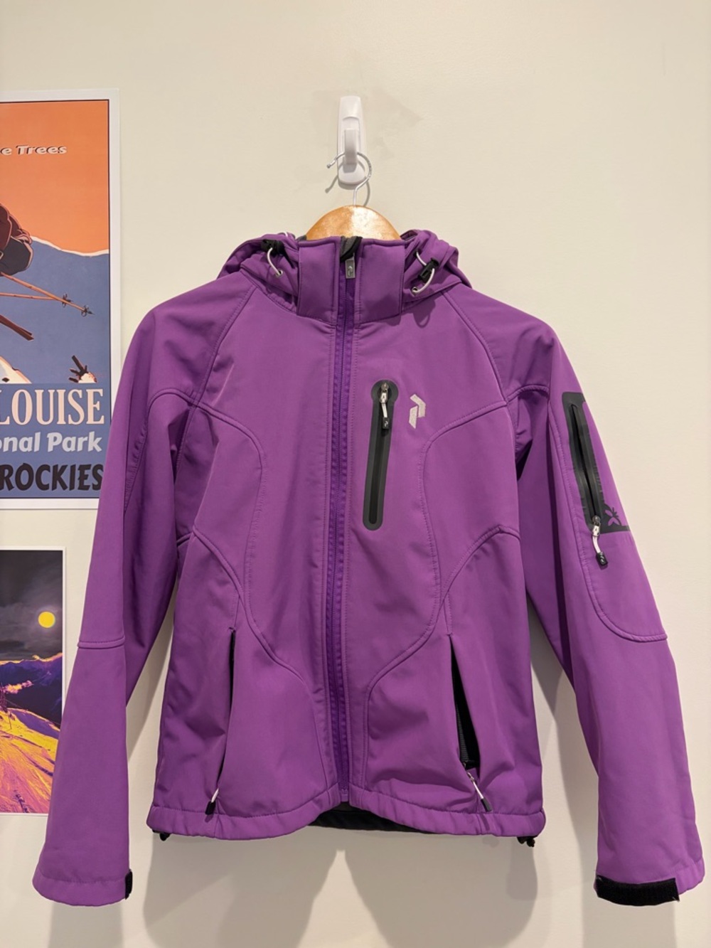 Peak Performance Women's Purple Ski Jacket